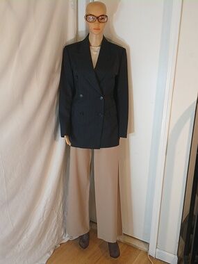 🔥 🔥 Like New Valentino  Navy Blue Pinstripe Blazer